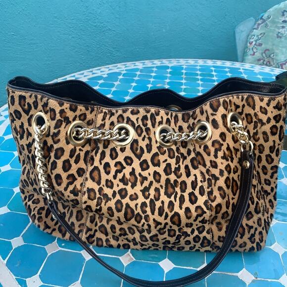VINTAGE 90'S Y2K ANIMAL PRINT CALFHAIR & LEATHER ITALY LARGE CHAIN HANDLE BAG - Picture 1 of 13